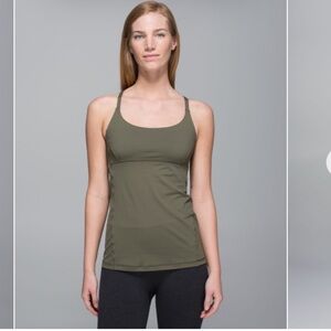 Lululemon Yeah Yoga Tank
Fatigue Green Sz 4
